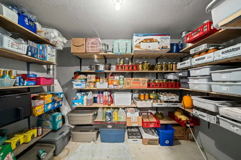 291055 Township Road 290 Rural Rocky View County AB T0M0S0