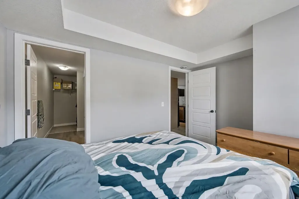 2781 Chinook Winds Drive SW Airdrie AB T4B 3S5