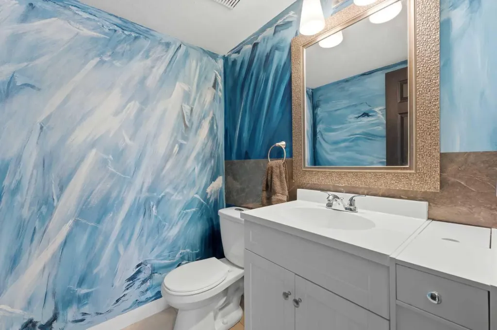 12 Silver Creek Boulevard NW Airdrie AB T4B 2R2