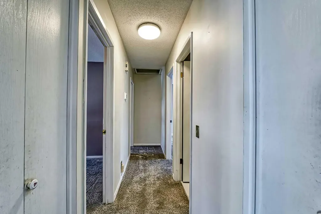 3523 48 Street NE Calgary AB T1Y 5S5
