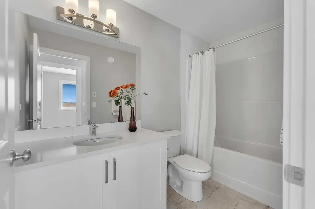 390 South Shore Drive Chestermere AB T1X 0B4