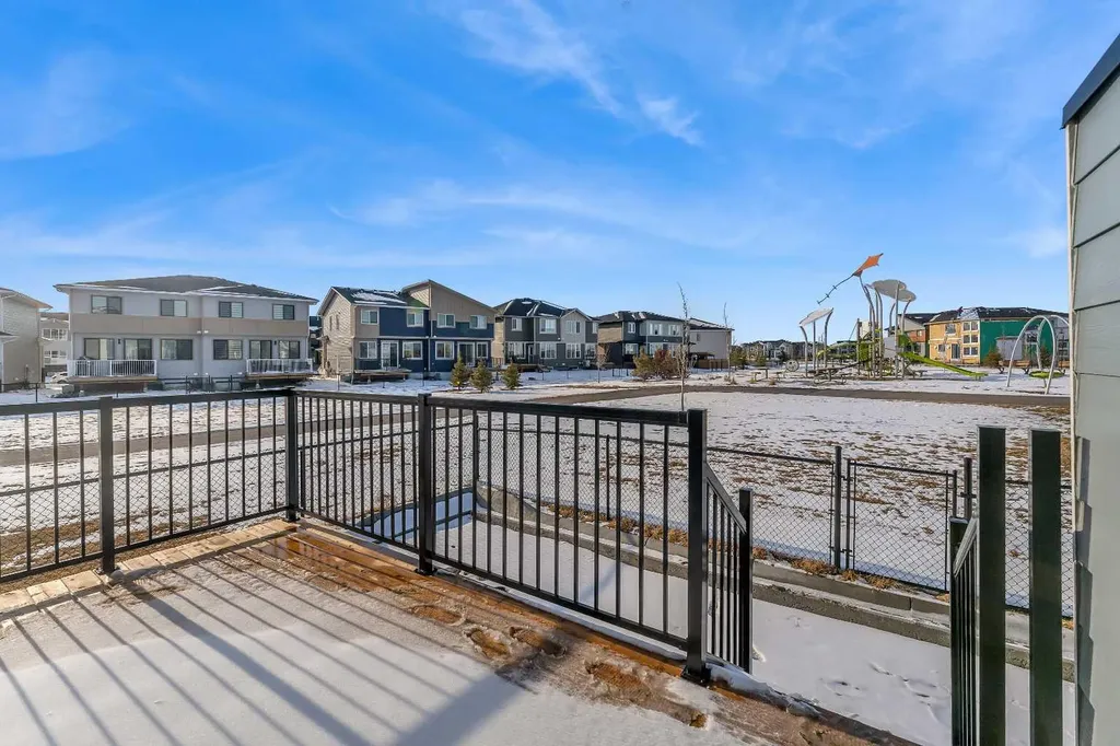 390 South Shore Drive Chestermere AB T1X 0B4