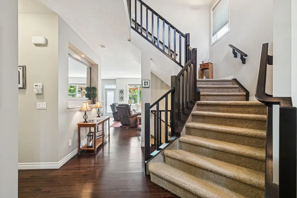 7 Cooperstown Place SW Airdrie AB T4B3T5