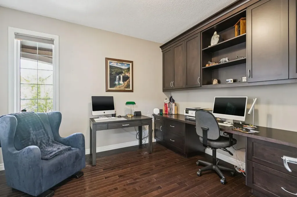 7 Cooperstown Place SW Airdrie AB T4B3T5