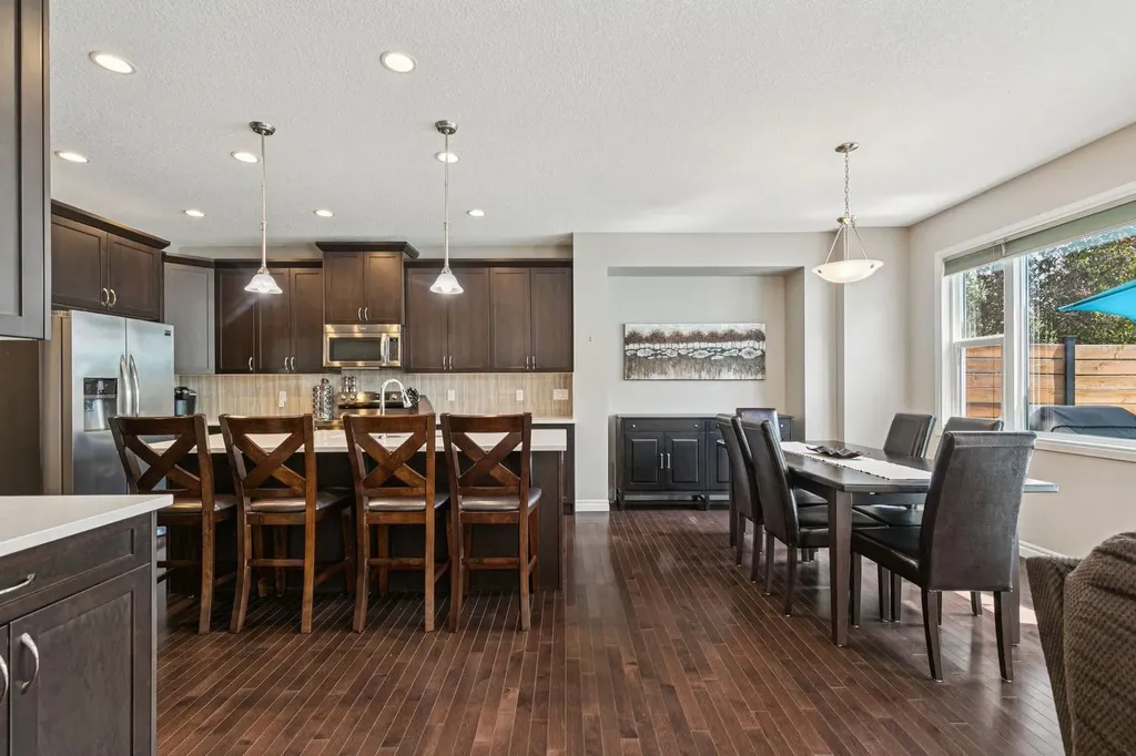 7 Cooperstown Place SW Airdrie AB T4B3T5