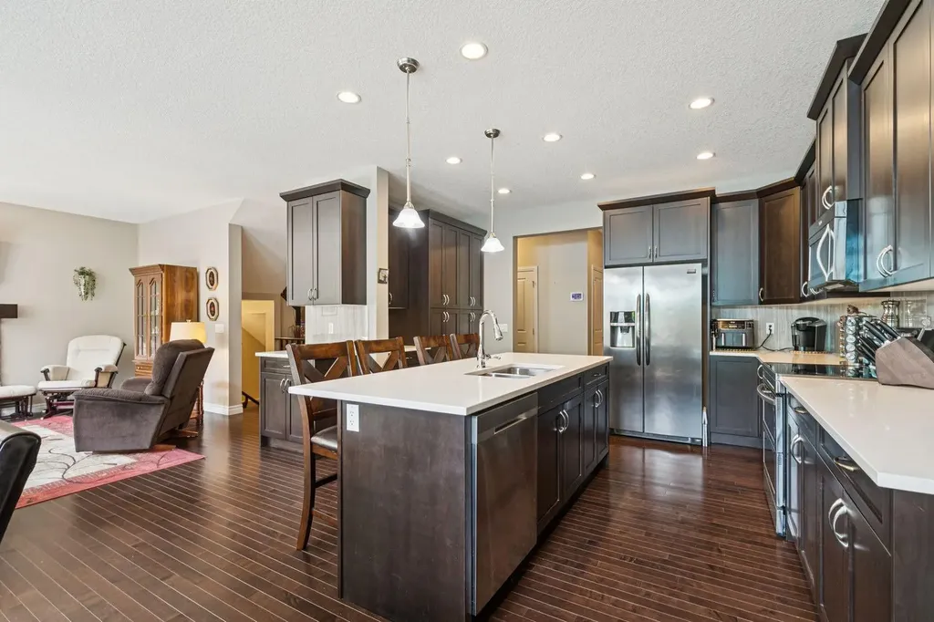 7 Cooperstown Place SW Airdrie AB T4B3T5
