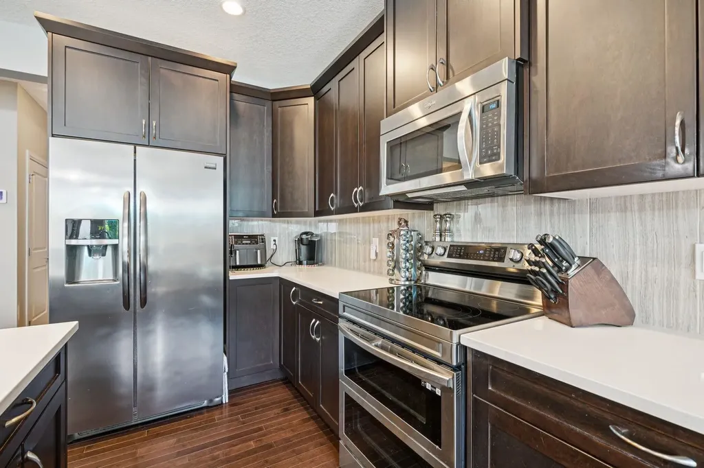 7 Cooperstown Place SW Airdrie AB T4B3T5