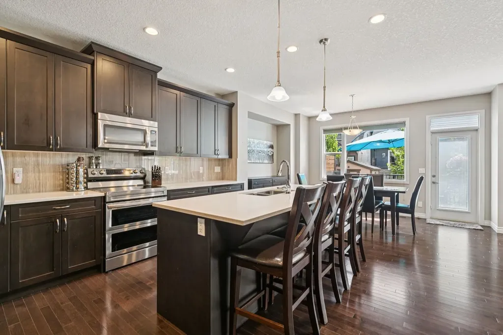 7 Cooperstown Place SW Airdrie AB T4B3T5