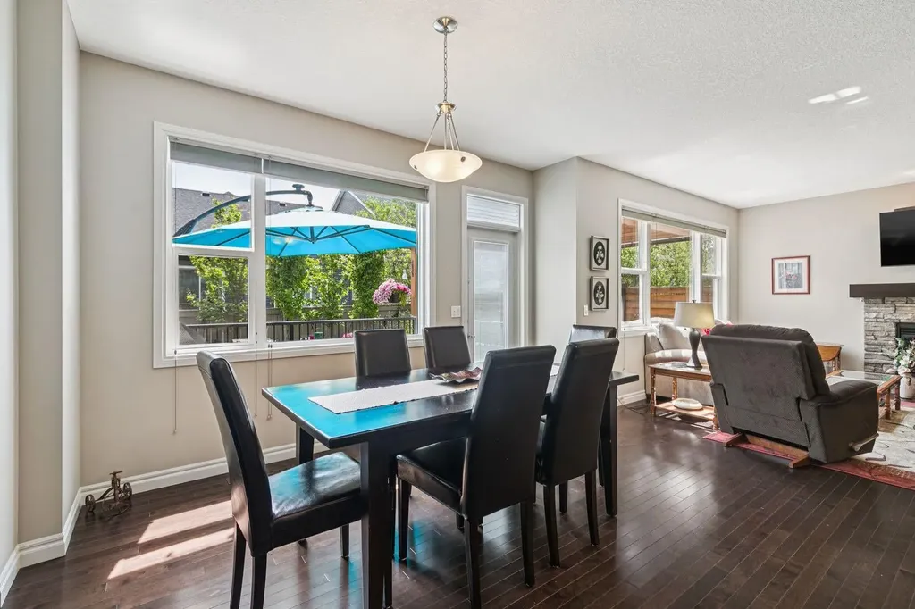 7 Cooperstown Place SW Airdrie AB T4B3T5