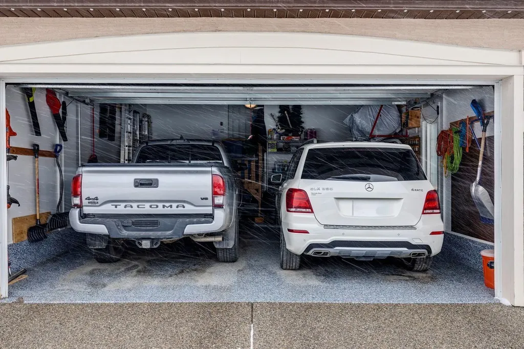 7 Cooperstown Place SW Airdrie AB T4B3T5