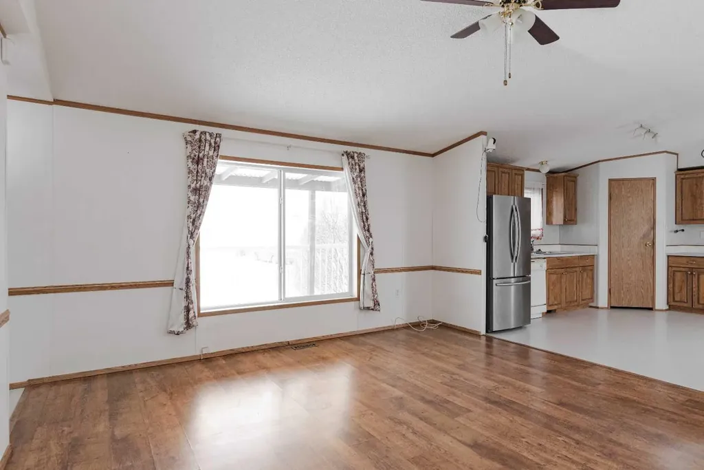 100 Palomino Close Fort Mcmurray AB T9H 5K5