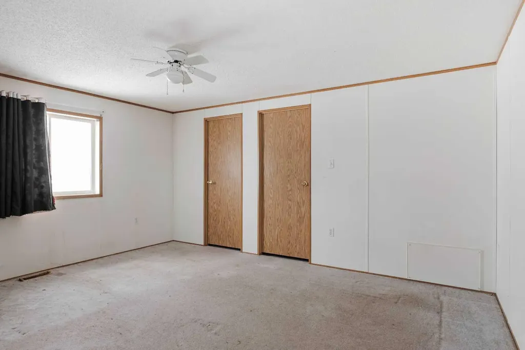 100 Palomino Close Fort Mcmurray AB T9H 5K5