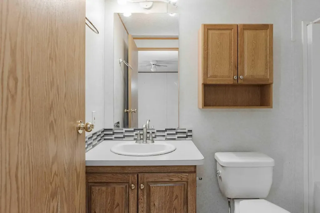 100 Palomino Close Fort Mcmurray AB T9H 5K5