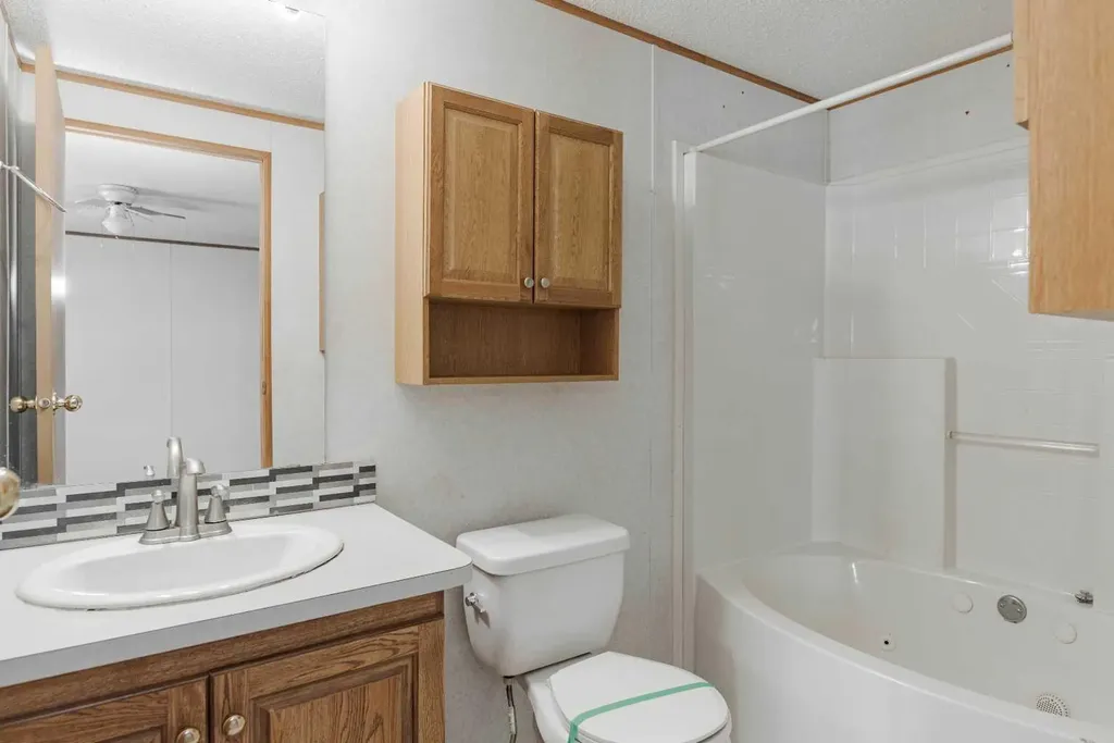 100 Palomino Close Fort Mcmurray AB T9H 5K5