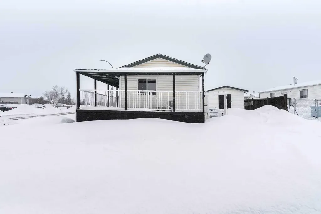 100 Palomino Close Fort Mcmurray AB T9H 5K5