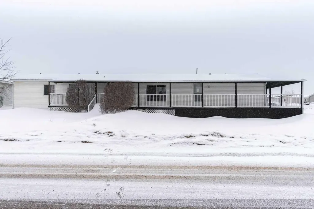 100 Palomino Close Fort Mcmurray AB T9H 5K5