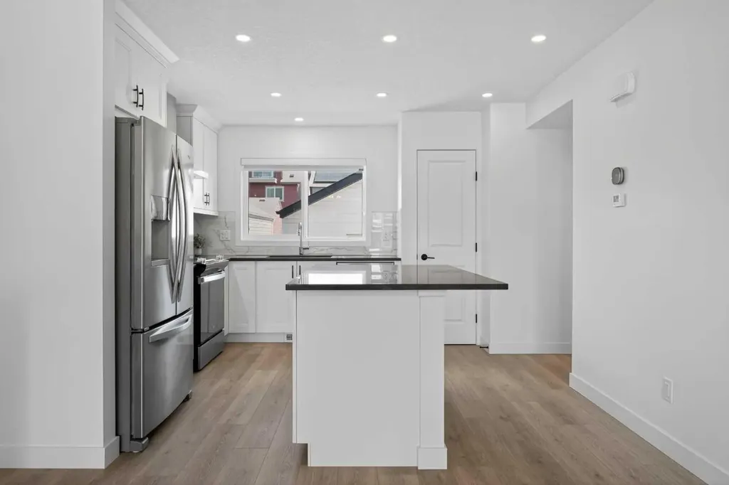 12 Heirloom Crescent SE Calgary AB T3S0G9