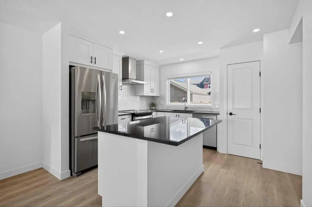 12 Heirloom Crescent SE Calgary AB T3S0G9