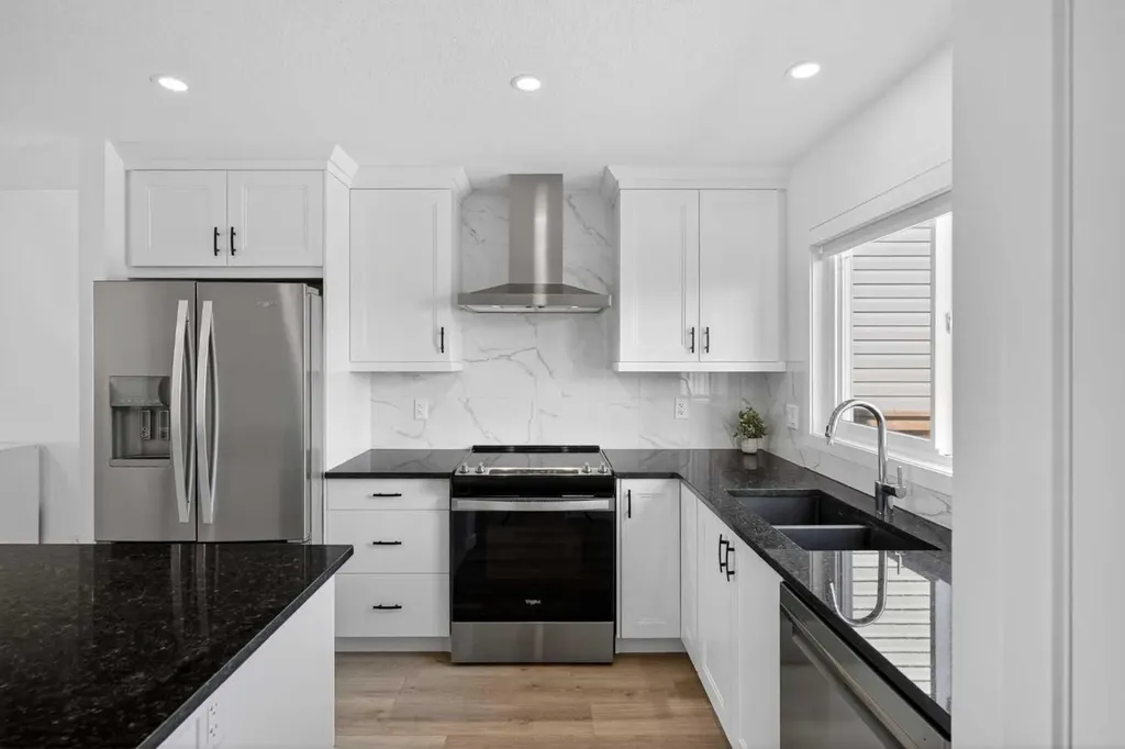 12 Heirloom Crescent SE Calgary AB T3S0G9