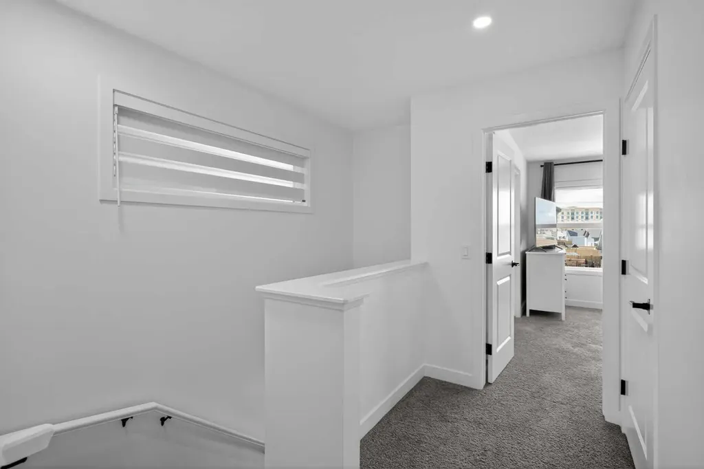 12 Heirloom Crescent SE Calgary AB T3S0G9