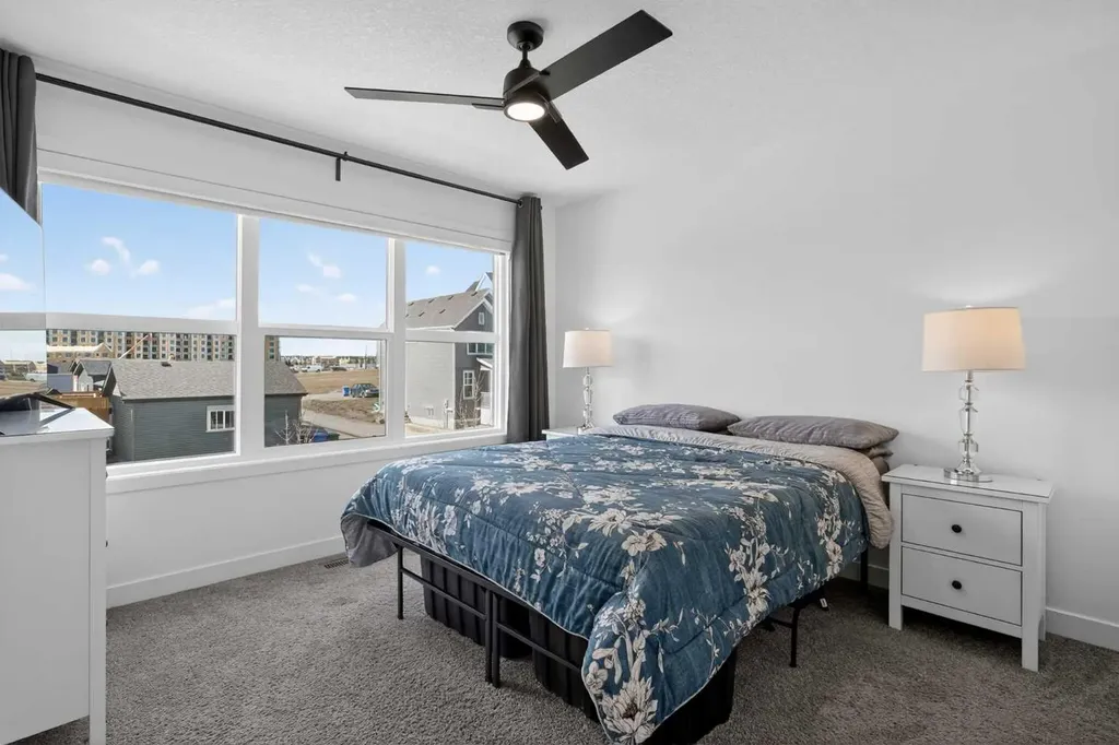 12 Heirloom Crescent SE Calgary AB T3S0G9