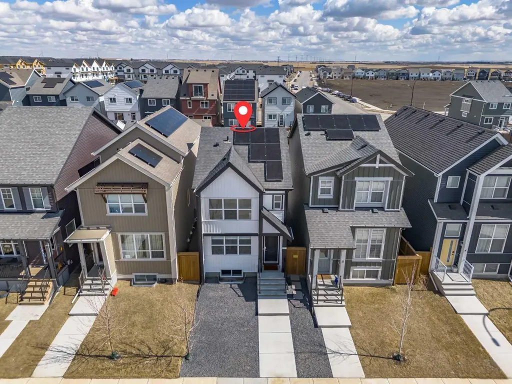 12 Heirloom Crescent SE Calgary AB T3S0G9