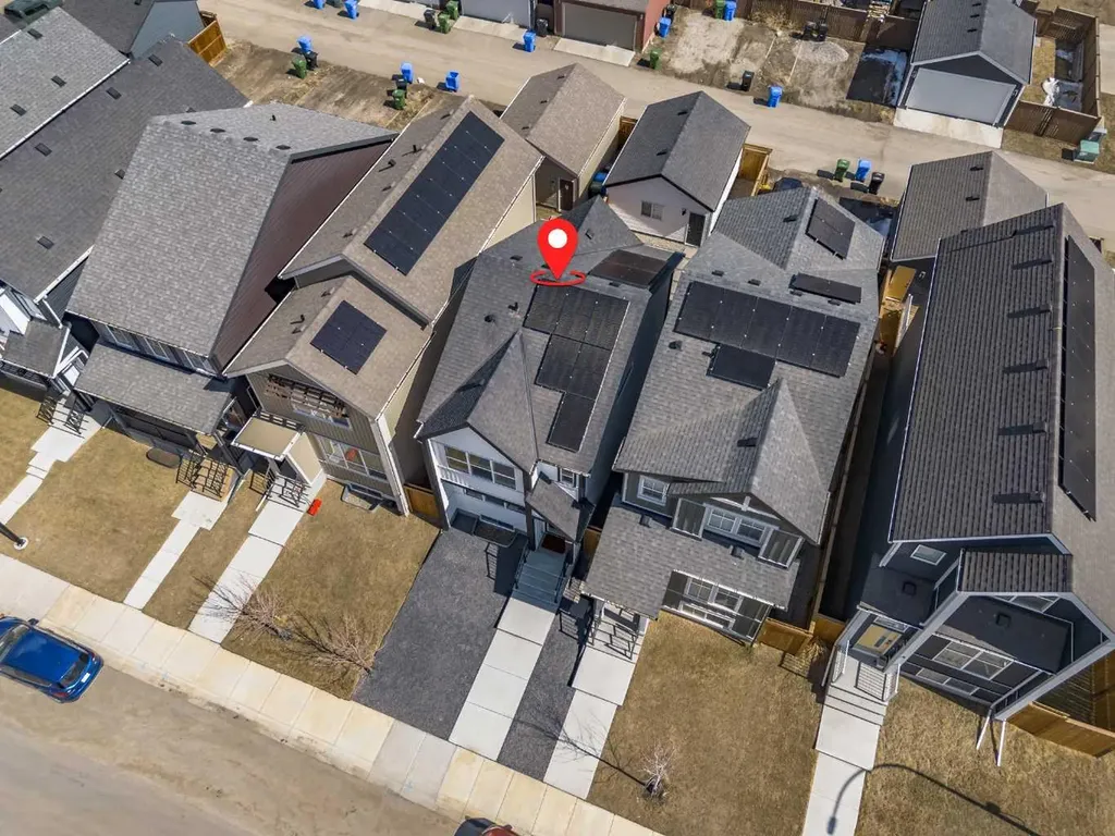 12 Heirloom Crescent SE Calgary AB T3S0G9