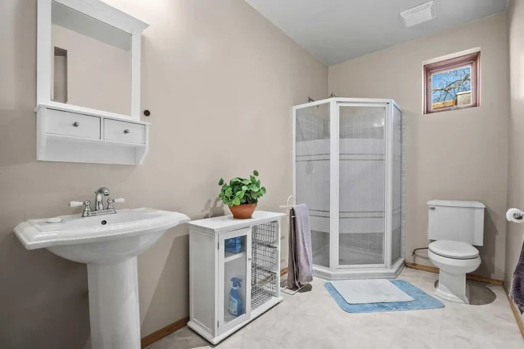 444 Sierra Morena Court SW Calgary AB T3H 3A6