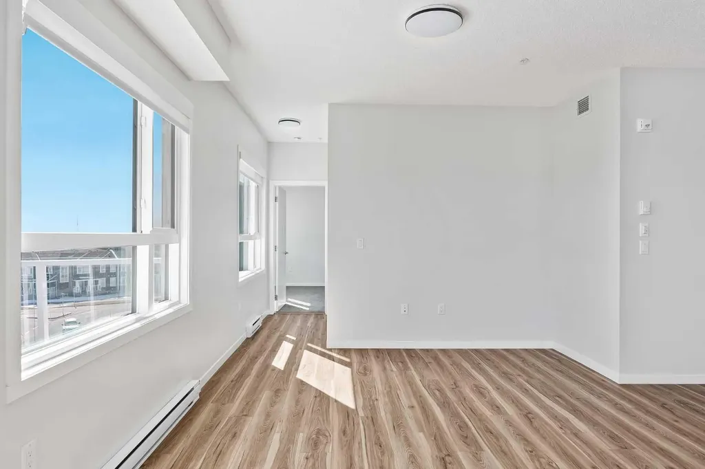 40 Carrington Plaza NW Calgary AB T3P 1X7