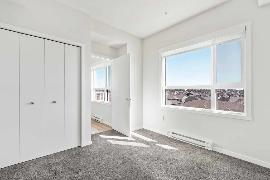 40 Carrington Plaza NW Calgary AB T3P 1X7