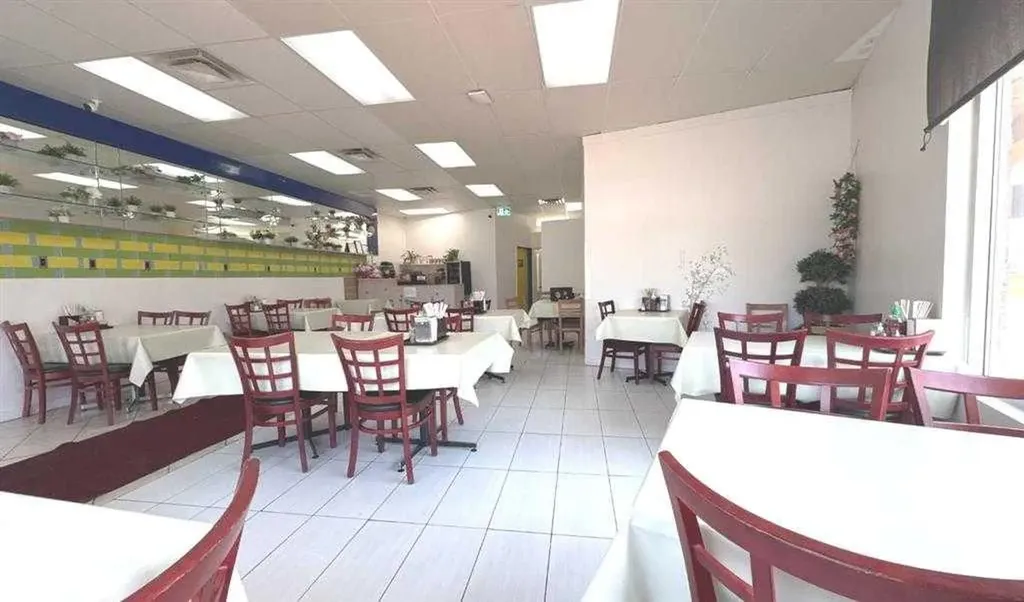 320 West Creek Drive Chestermere AB T1X 0P7