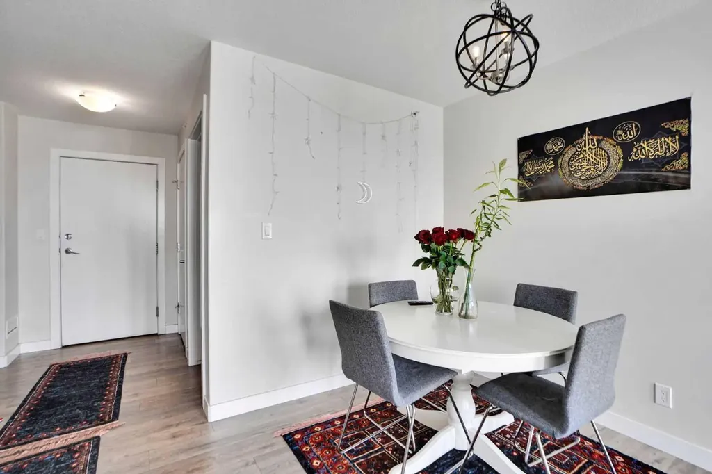 6118 80 Avenue NE Calgary AB T3J 0S6