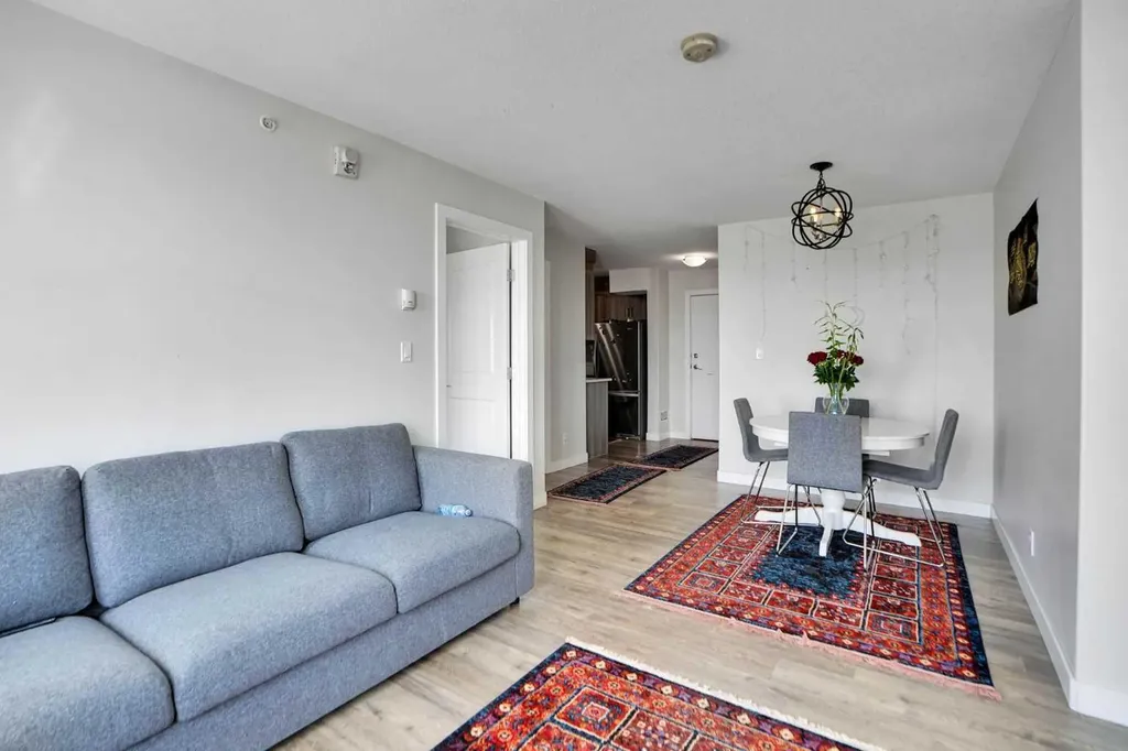 6118 80 Avenue NE Calgary AB T3J 0S6
