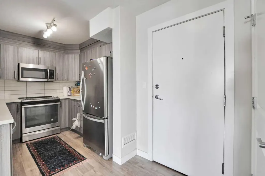 6118 80 Avenue NE Calgary AB T3J 0S6