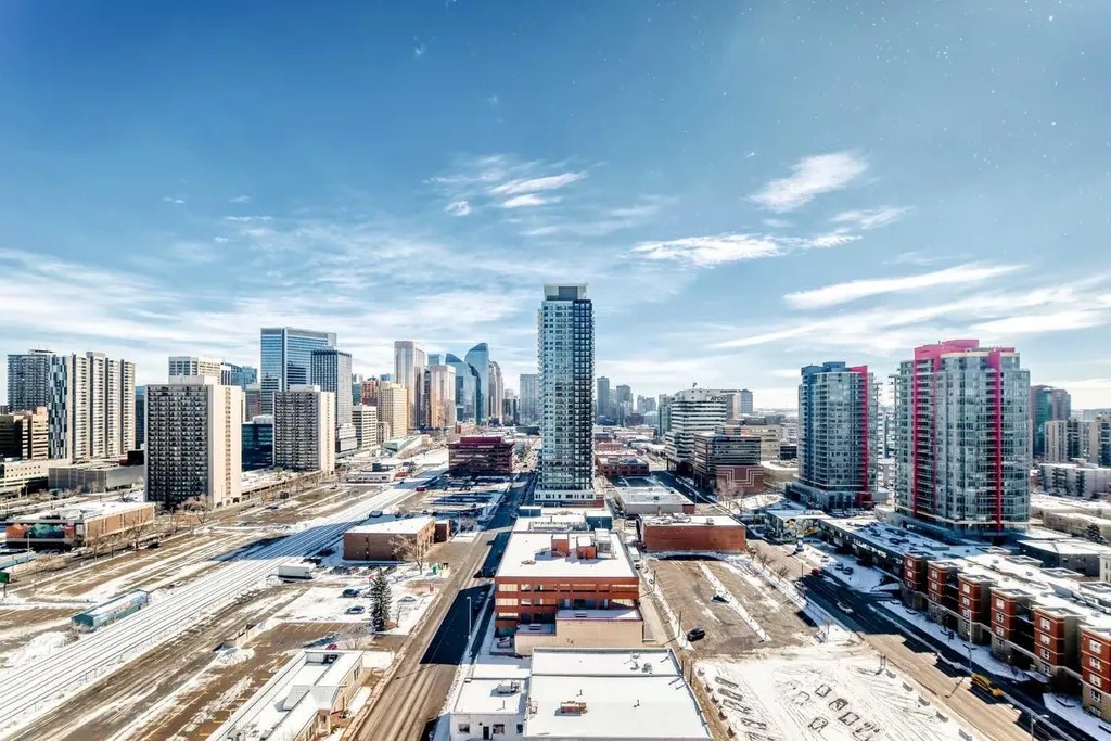 1053 10 Street SW Calgary AB T2R 1S6