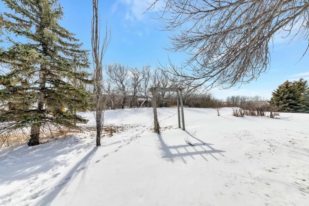 Point NW 1-46-27-w3 Rural SK S0M 1P0