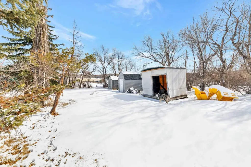 Point NW 1-46-27-w3 Rural SK S0M 1P0