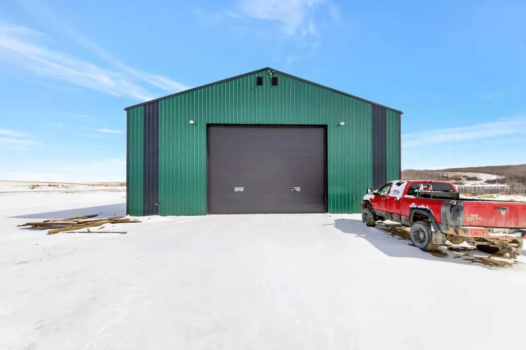 Point NW 1-46-27-w3 Rural SK S0M 1P0