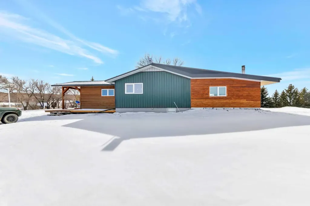 Point NW 1-46-27-w3 Rural SK S0M 1P0
