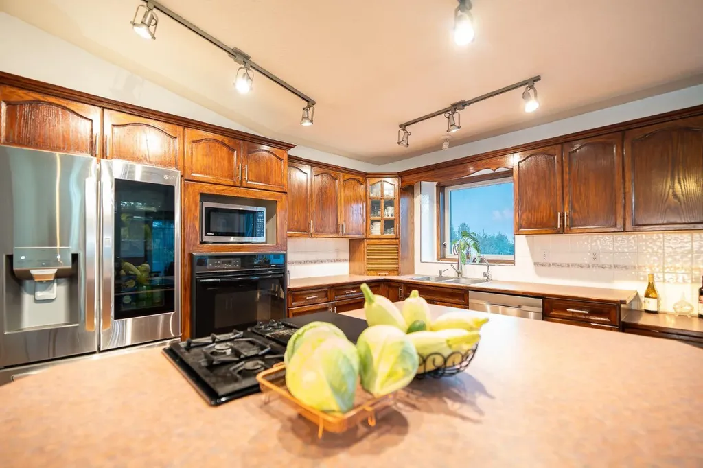 431079 Range Road 254 Rural Ponoka County AB T4J1R2