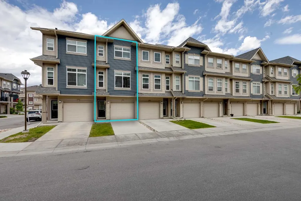 118 Legacy Path SE Calgary AB T2X 4H9