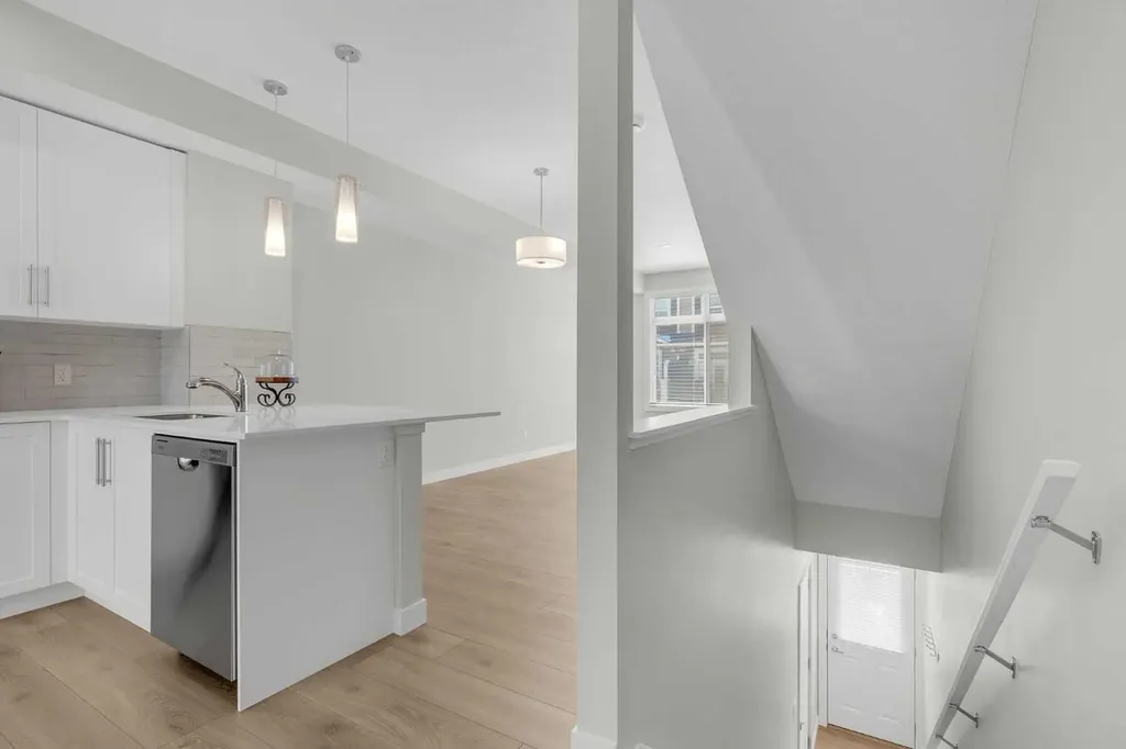118 Legacy Path SE Calgary AB T2X 4H9