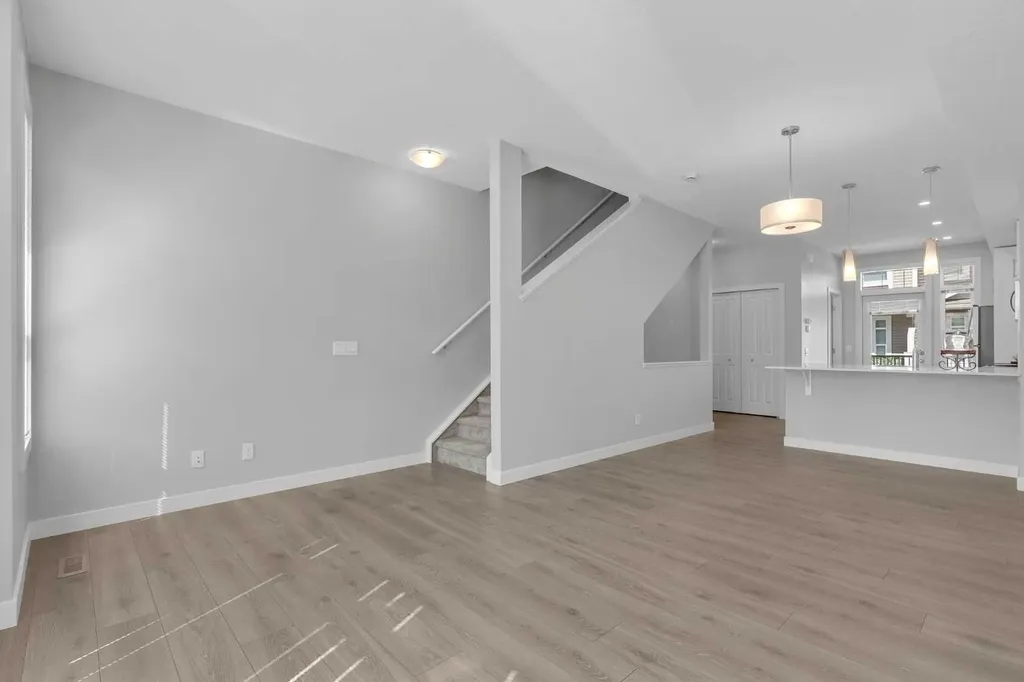 118 Legacy Path SE Calgary AB T2X 4H9