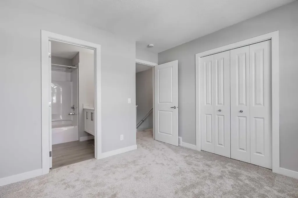118 Legacy Path SE Calgary AB T2X 4H9