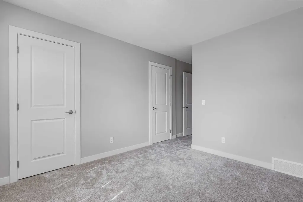 118 Legacy Path SE Calgary AB T2X 4H9