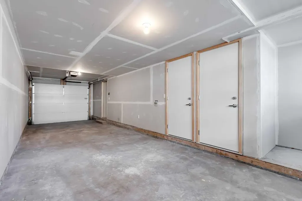 118 Legacy Path SE Calgary AB T2X 4H9