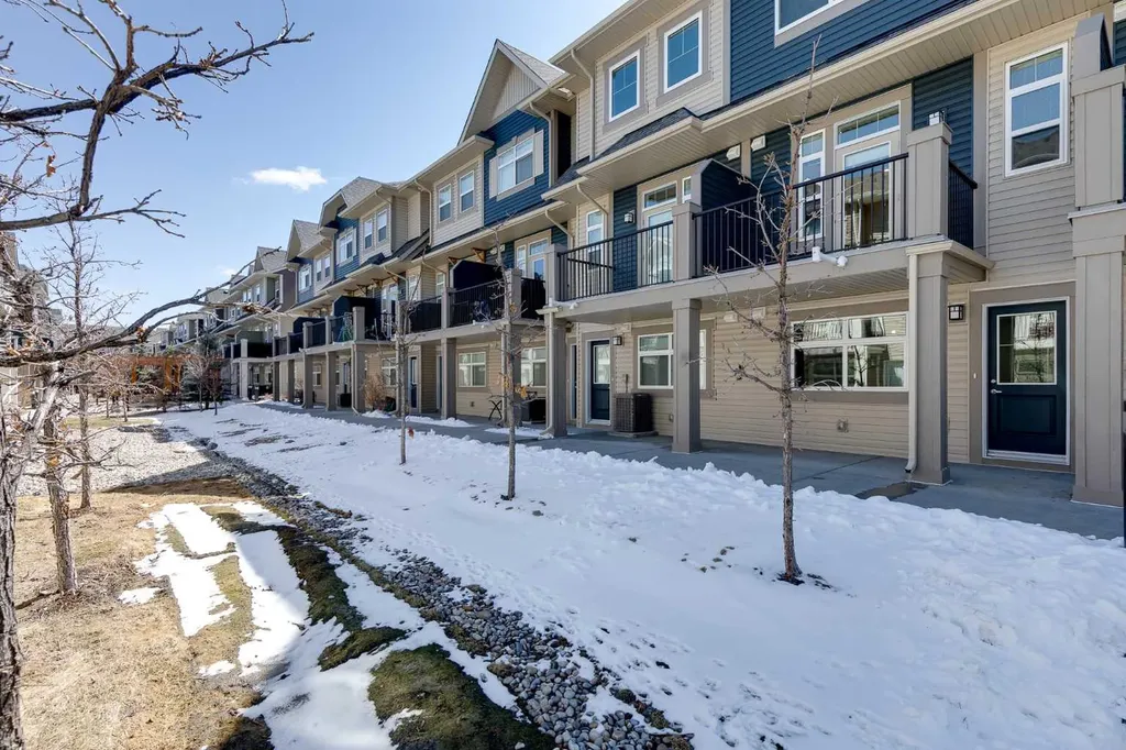 118 Legacy Path SE Calgary AB T2X 4H9