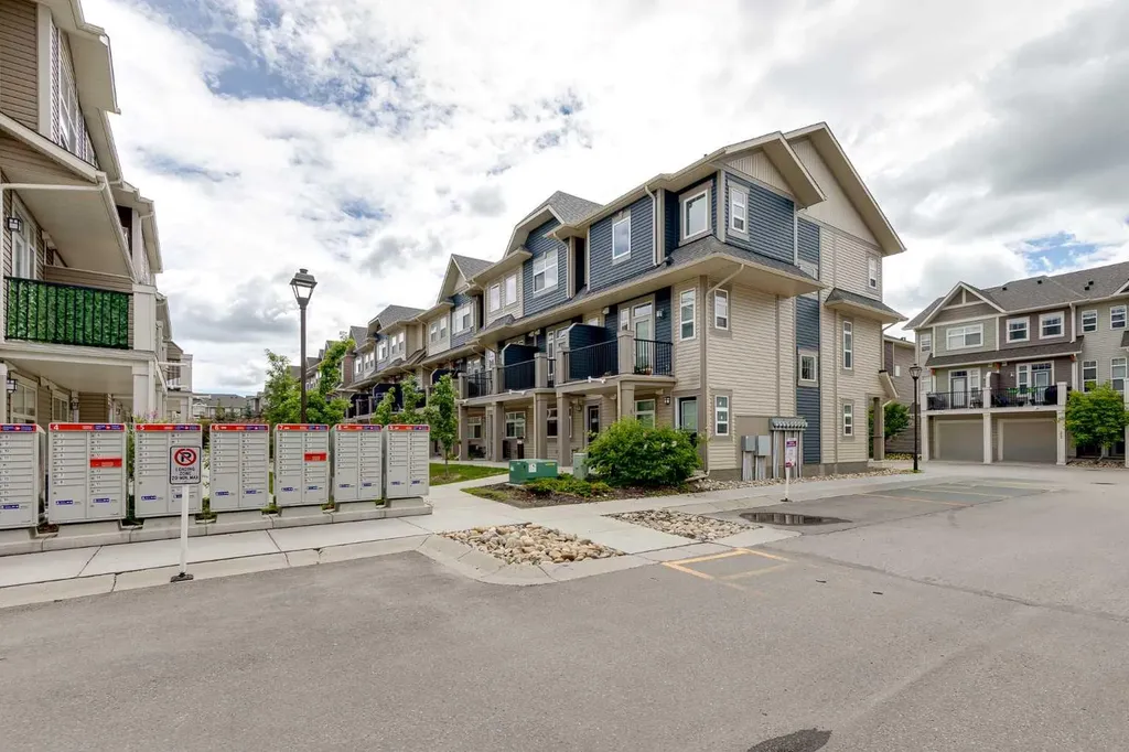 118 Legacy Path SE Calgary AB T2X 4H9
