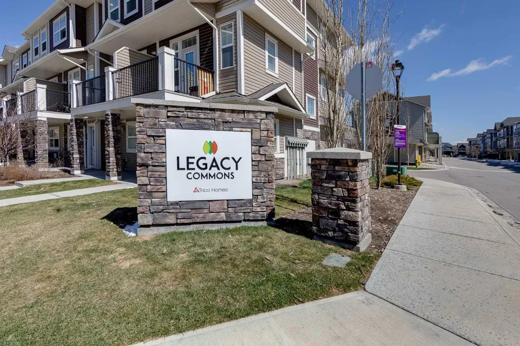 118 Legacy Path SE Calgary AB T2X 4H9