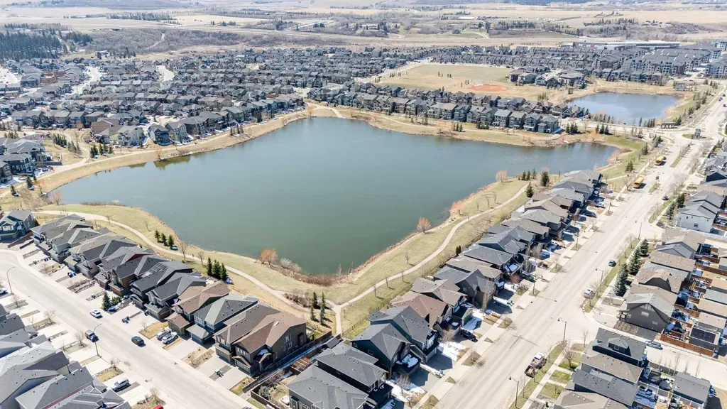 118 Legacy Path SE Calgary AB T2X 4H9